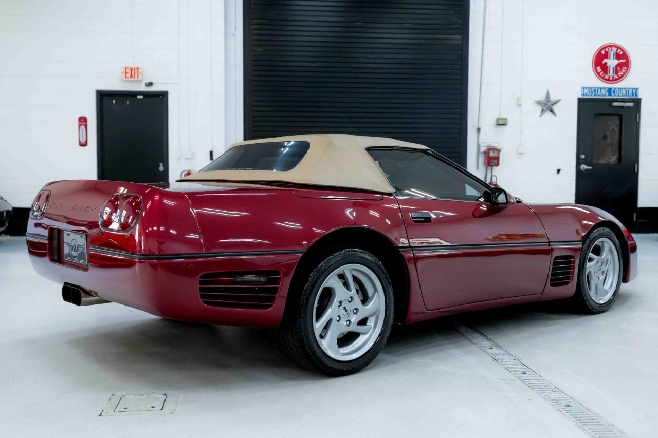 Used 1989 Chevrolet Corvette Callaway Twin Turbo image 17