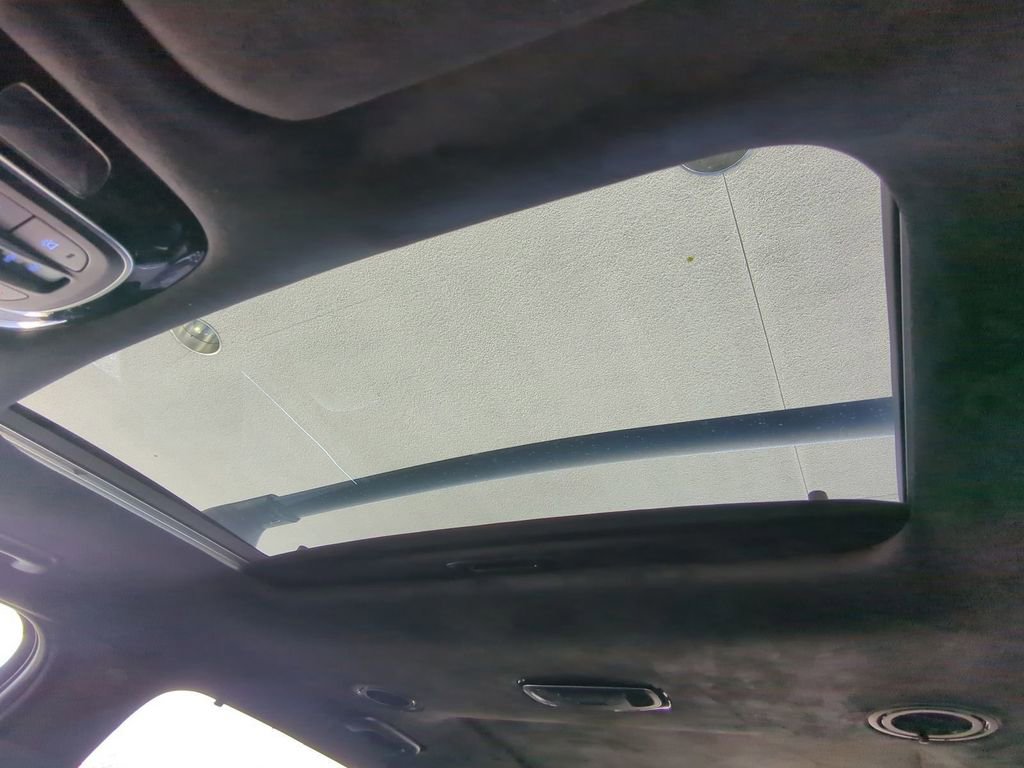 Used 2023 Hyundai Palisade Calligraphy image 22