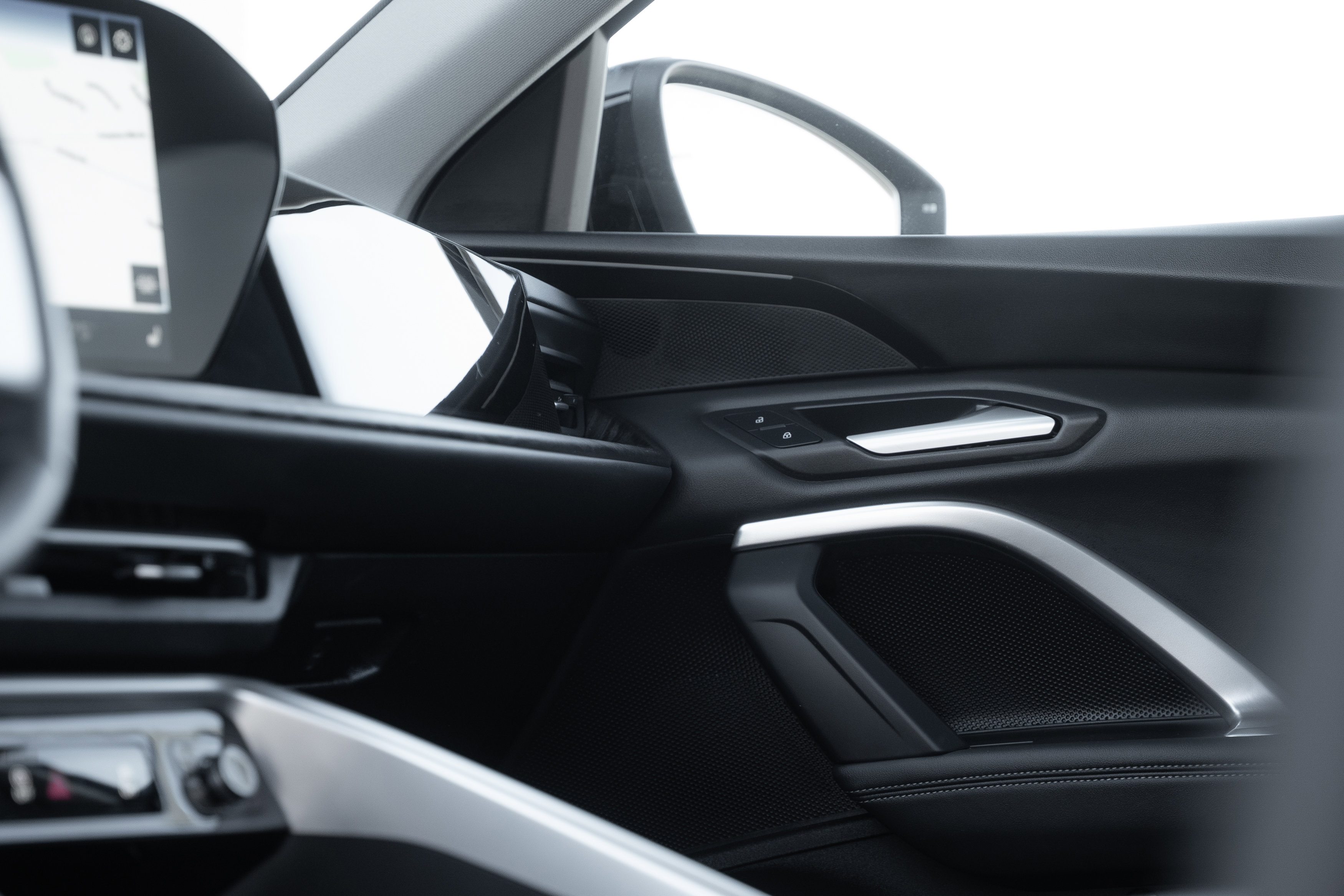 Certified 2025 Audi Q5 Premium w/ Convenience Package image 16