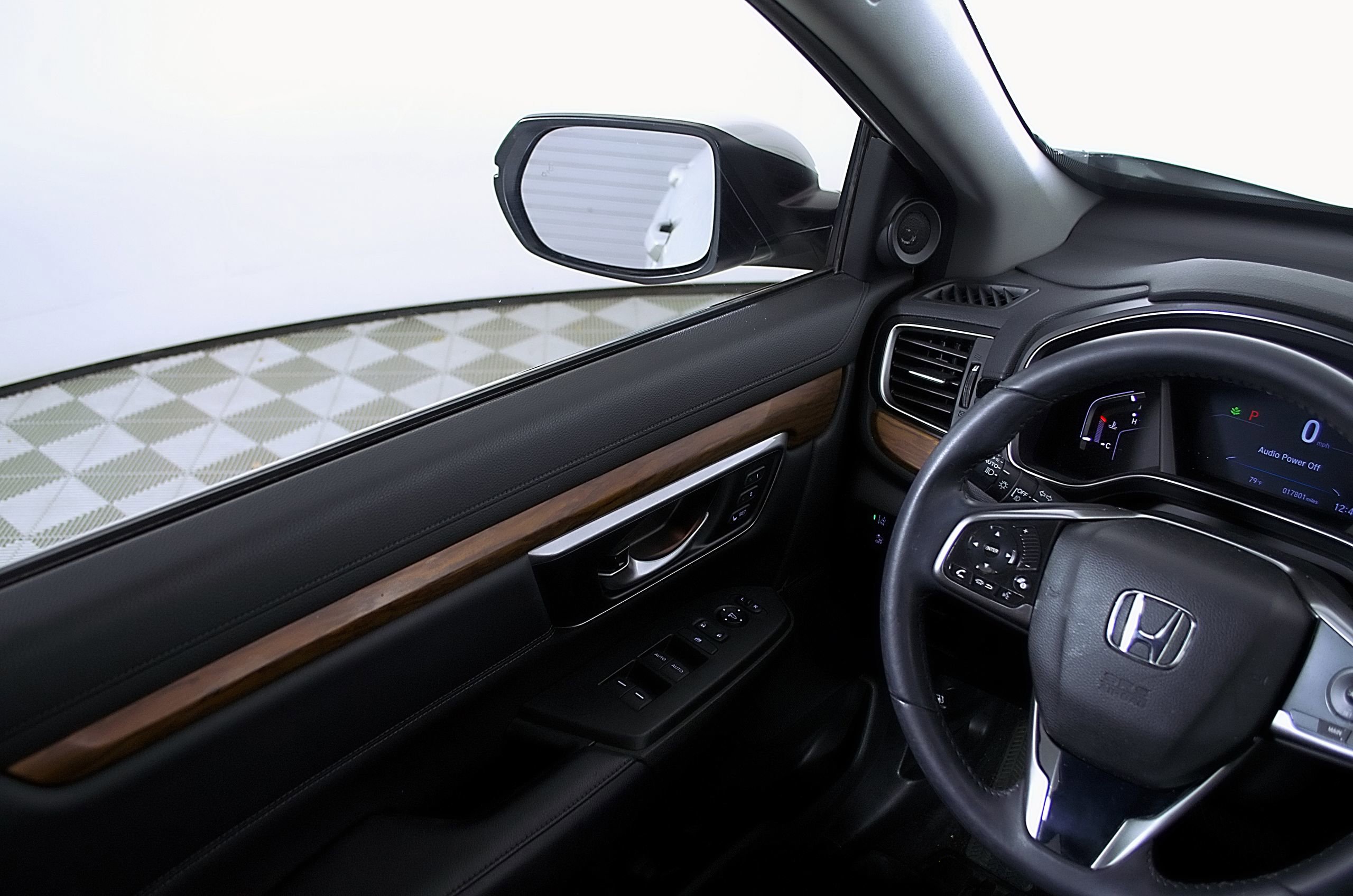 Used 2018 Honda CR-V Touring image 26