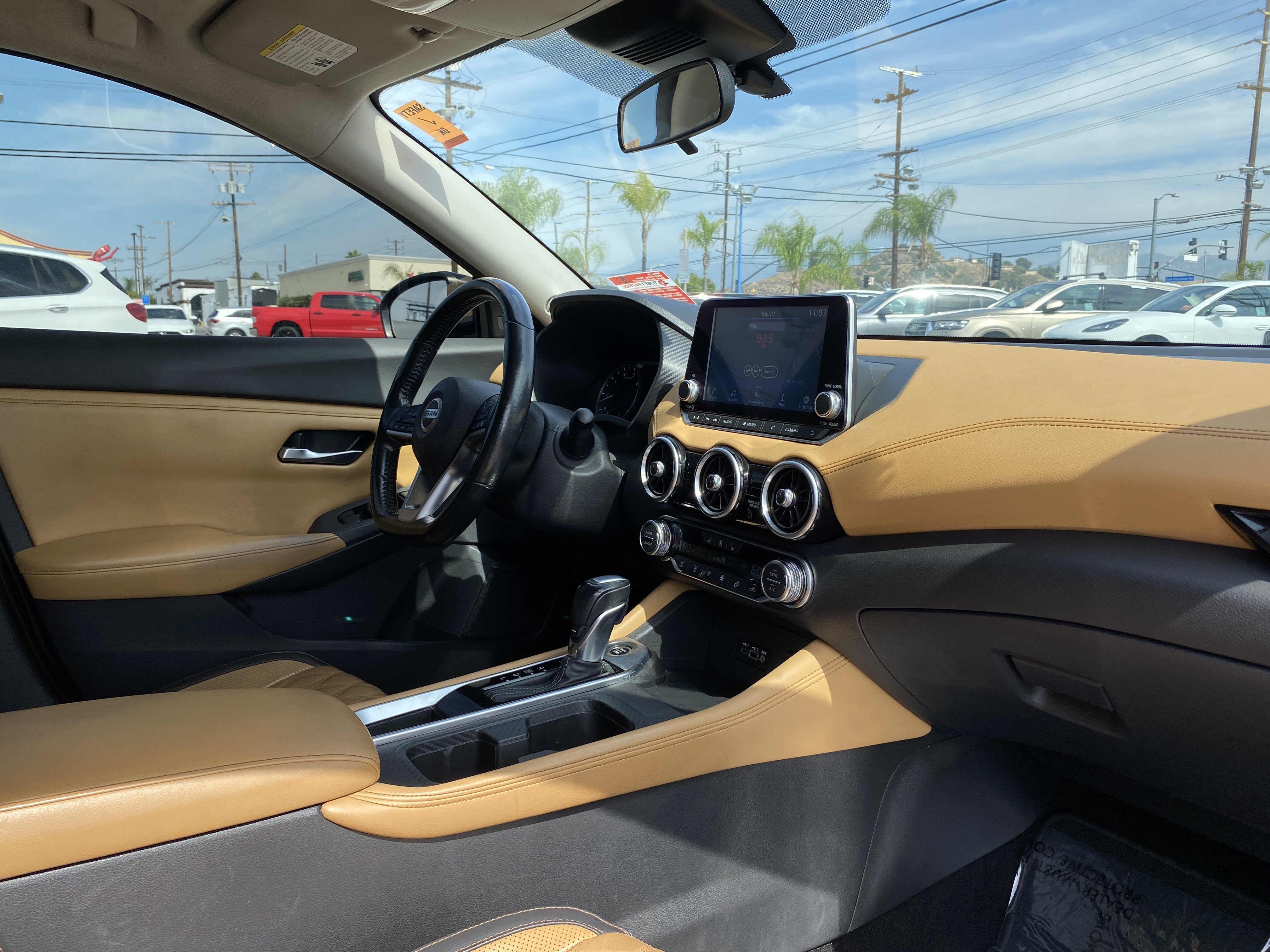 Used 2023 Nissan Sentra SV w/ SV Premium Package FWD image 25