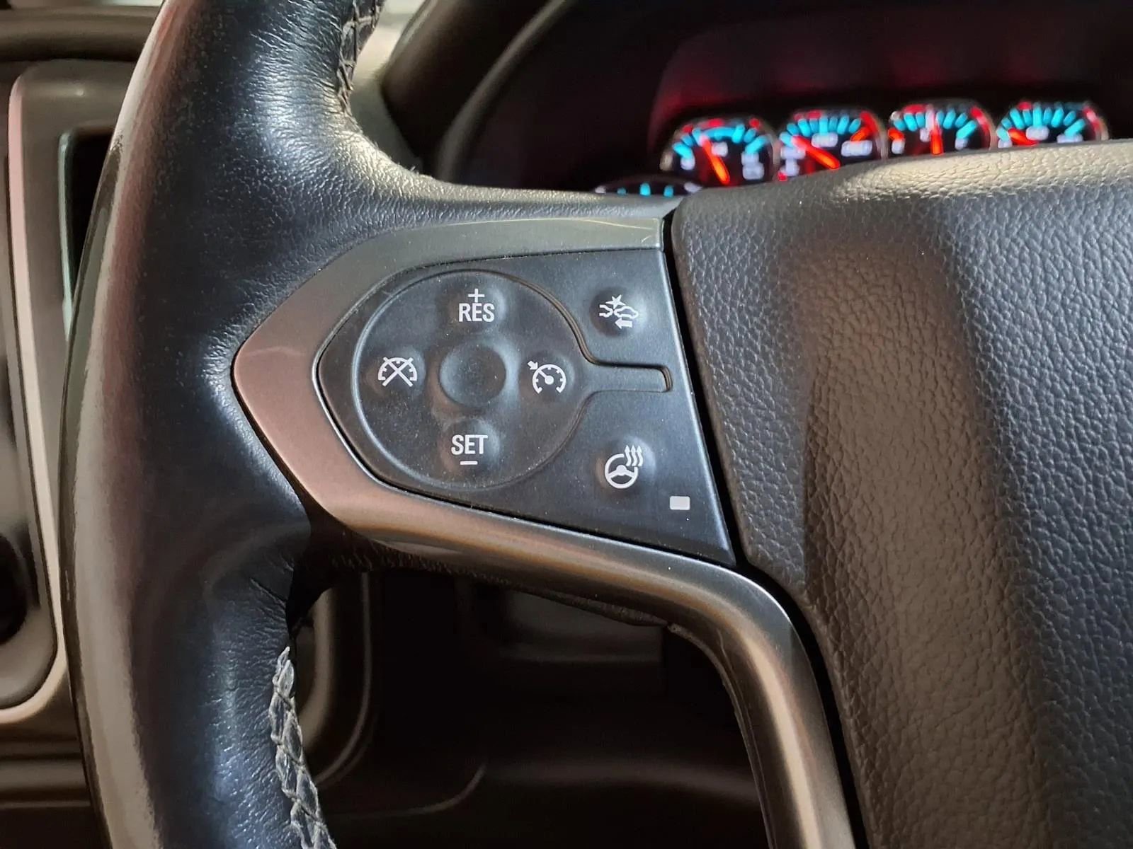 Used 2018 Chevrolet Silverado 2500 LTZ w/ Duramax Plus Package AWD/4WD image 23
