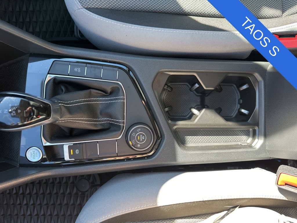 Used 2024 Volkswagen Taos S AWD/4WD image 18