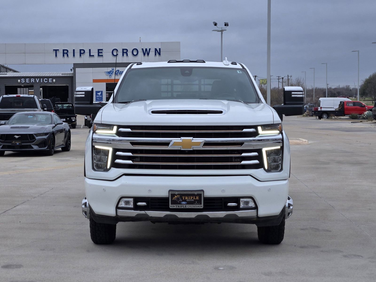 Used 2023 Chevrolet Silverado 3500 High Country w/ Technology Package image 6