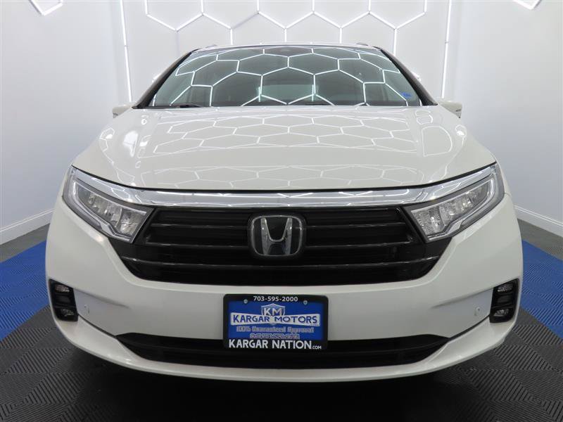 Used 2023 Honda Odyssey Elite image 2