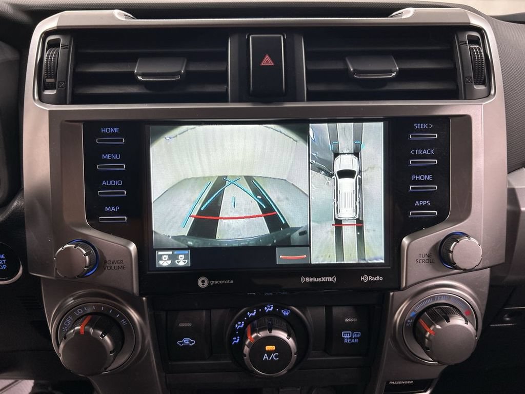 Used 2022 Toyota 4Runner SR5 Premium w/ Moonroof Package AWD/4WD image 15