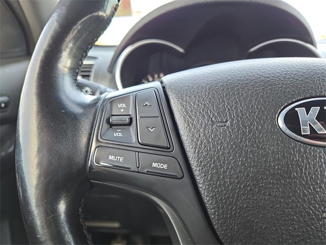 Used 2014 Kia Sorento SX w/ 3rd Row Package image 21