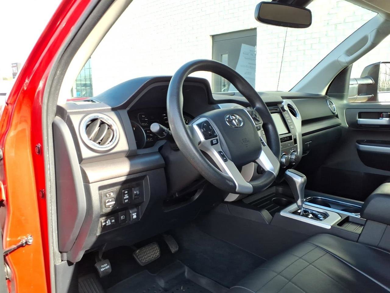 Used 2019 Toyota Tundra SR5 w/ SR5 Upgrade Package image 5