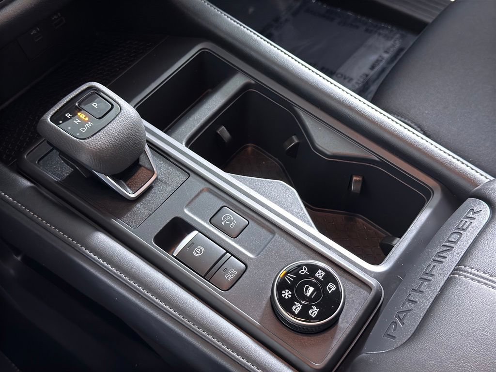 Certified 2025 Nissan Pathfinder S AWD/4WD image 21