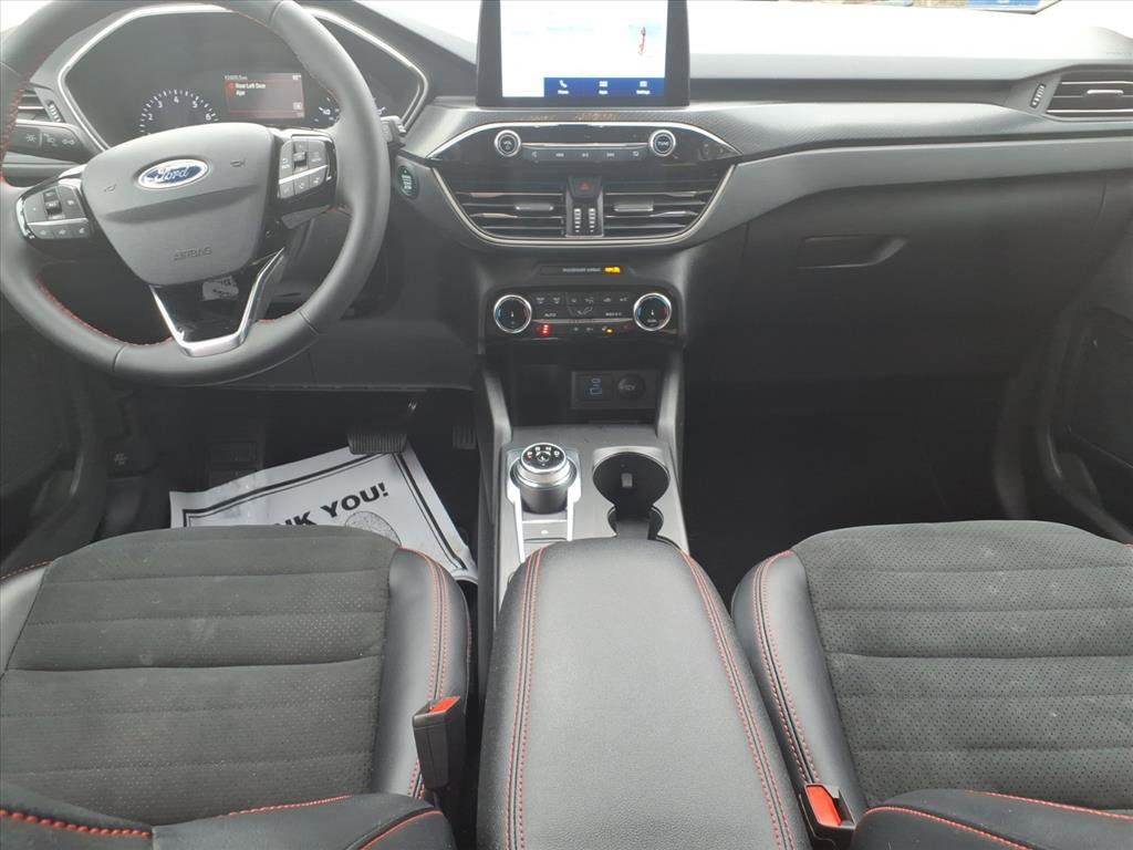 Used 2022 Ford Escape SEL w/ SEL Stealth AWD Package image 12