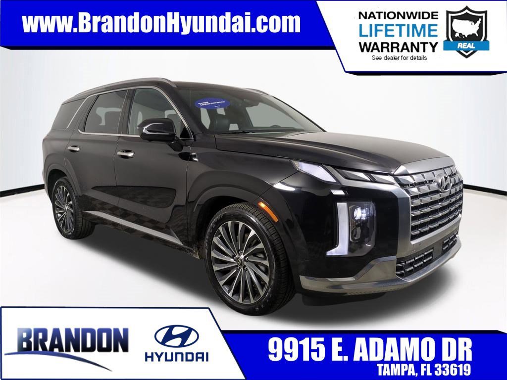 Used 2023 Hyundai Palisade Calligraphy image 1