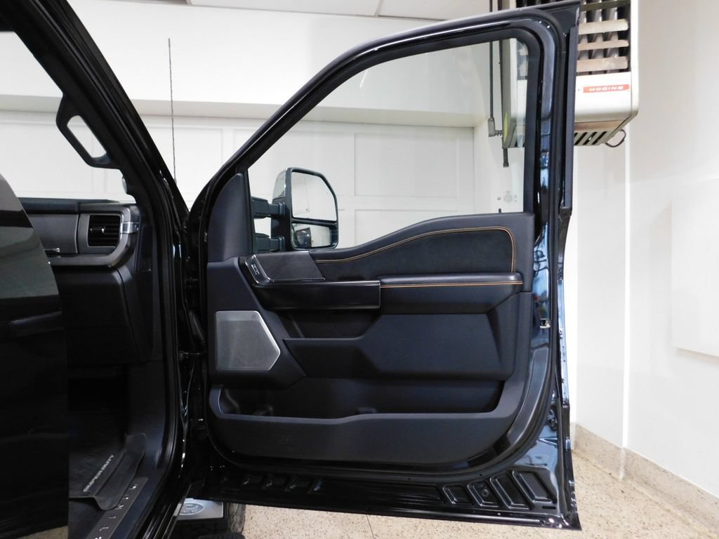 Used 2024 Ford F350 Platinum AWD/4WD image 96
