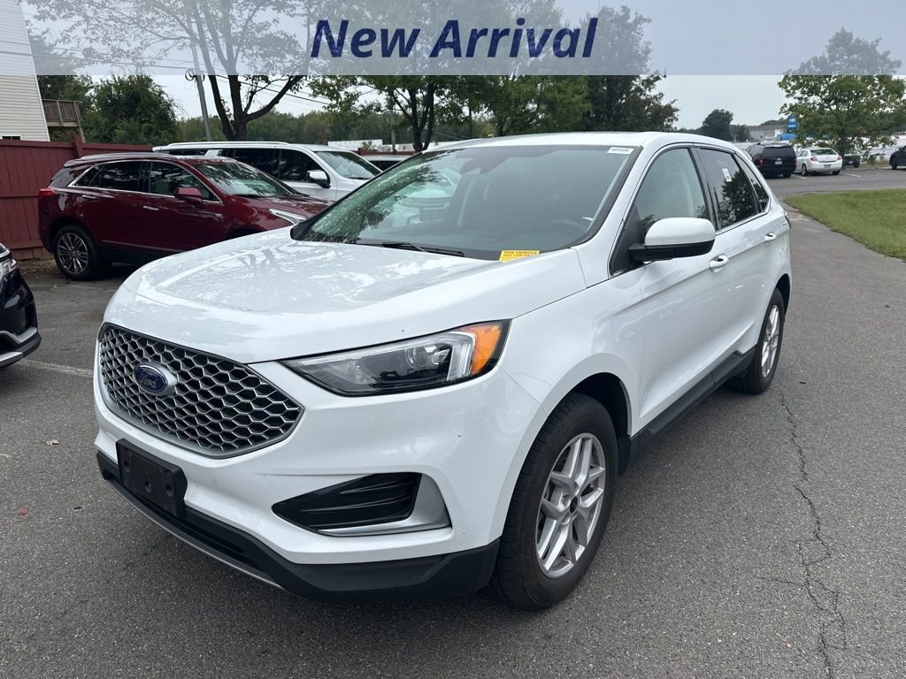 Used 2024 Ford Edge SEL