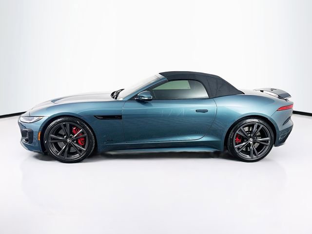 Certified 2024 Jaguar F-TYPE R image 8