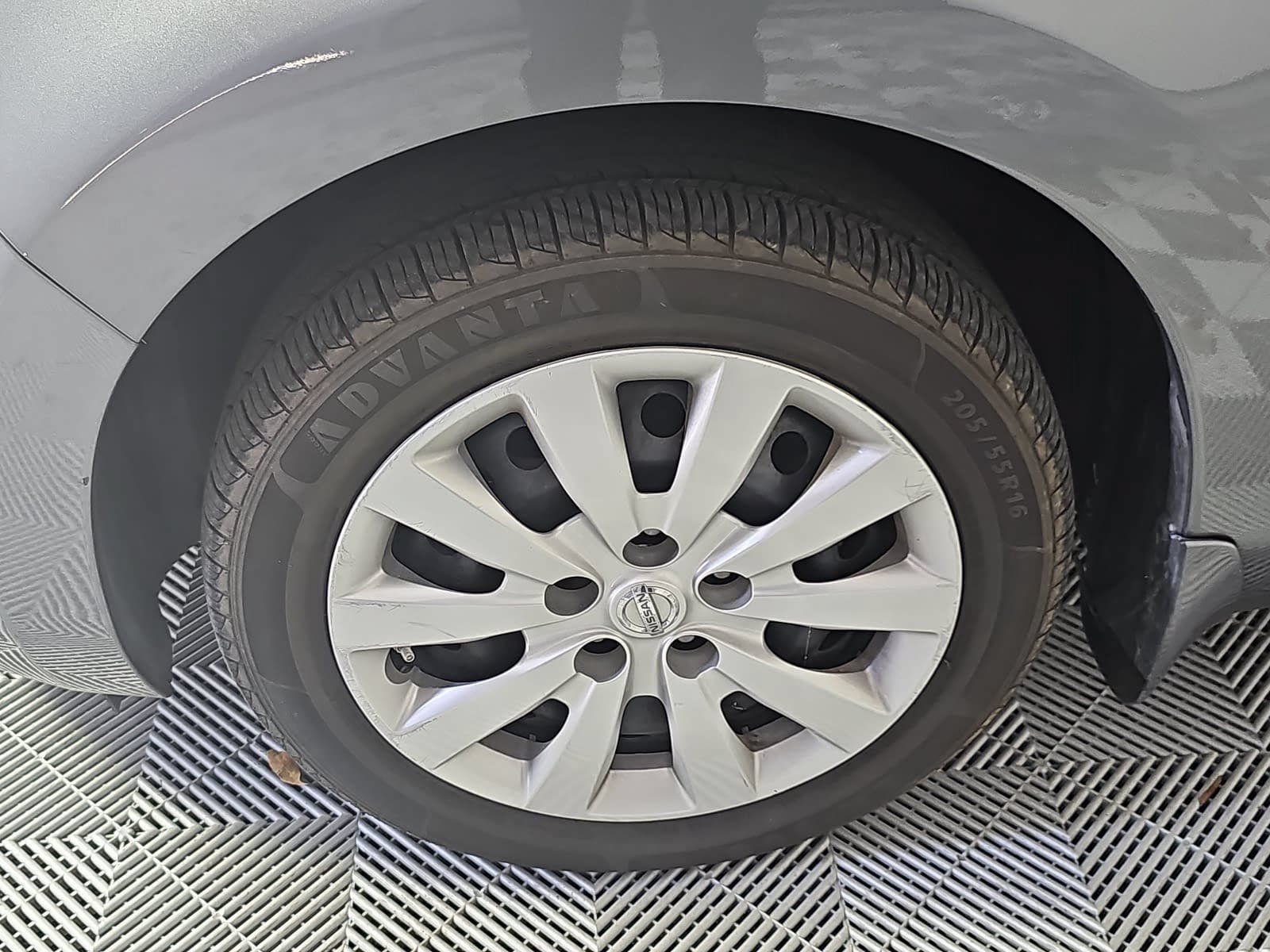Used 2016 Nissan Leaf S w/ Charger Package FWD image 10