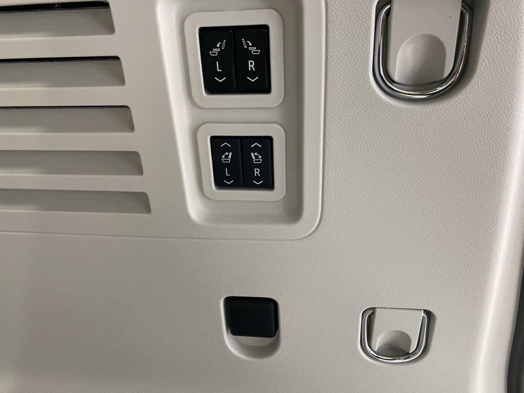 Certified 2024 GMC Acadia Denali w/ Super Cruise Package image 22