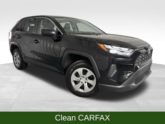 Used 2023 Toyota RAV4 LE image 1