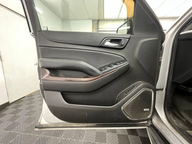 Used 2017 GMC Yukon XL SLT AWD/4WD image 11