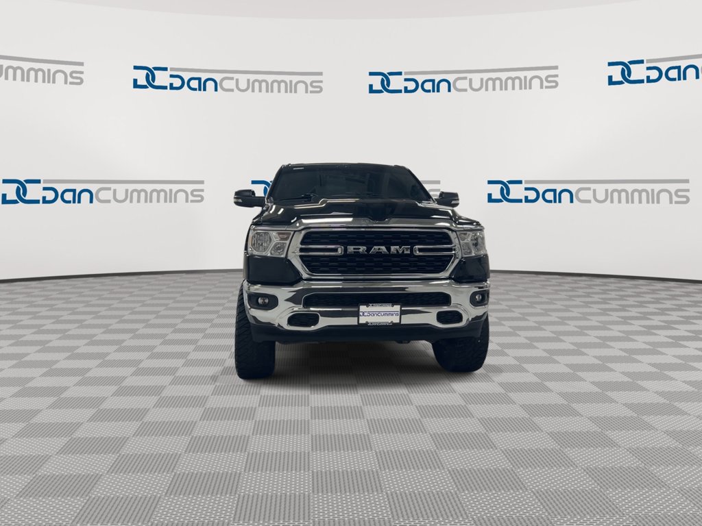 Used 2022 RAM 1500 Big Horn AWD/4WD image 3