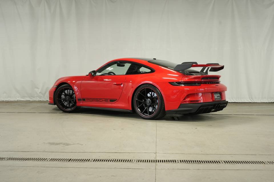 Used 2024 Porsche 911 GT3 image 3