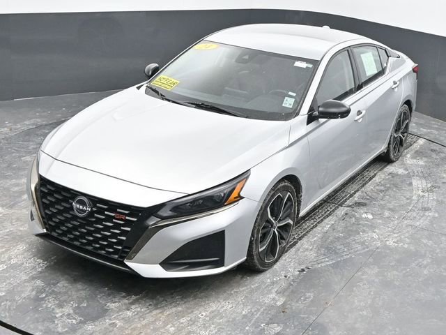 Used 2024 Nissan Altima 2.5 SR image 37