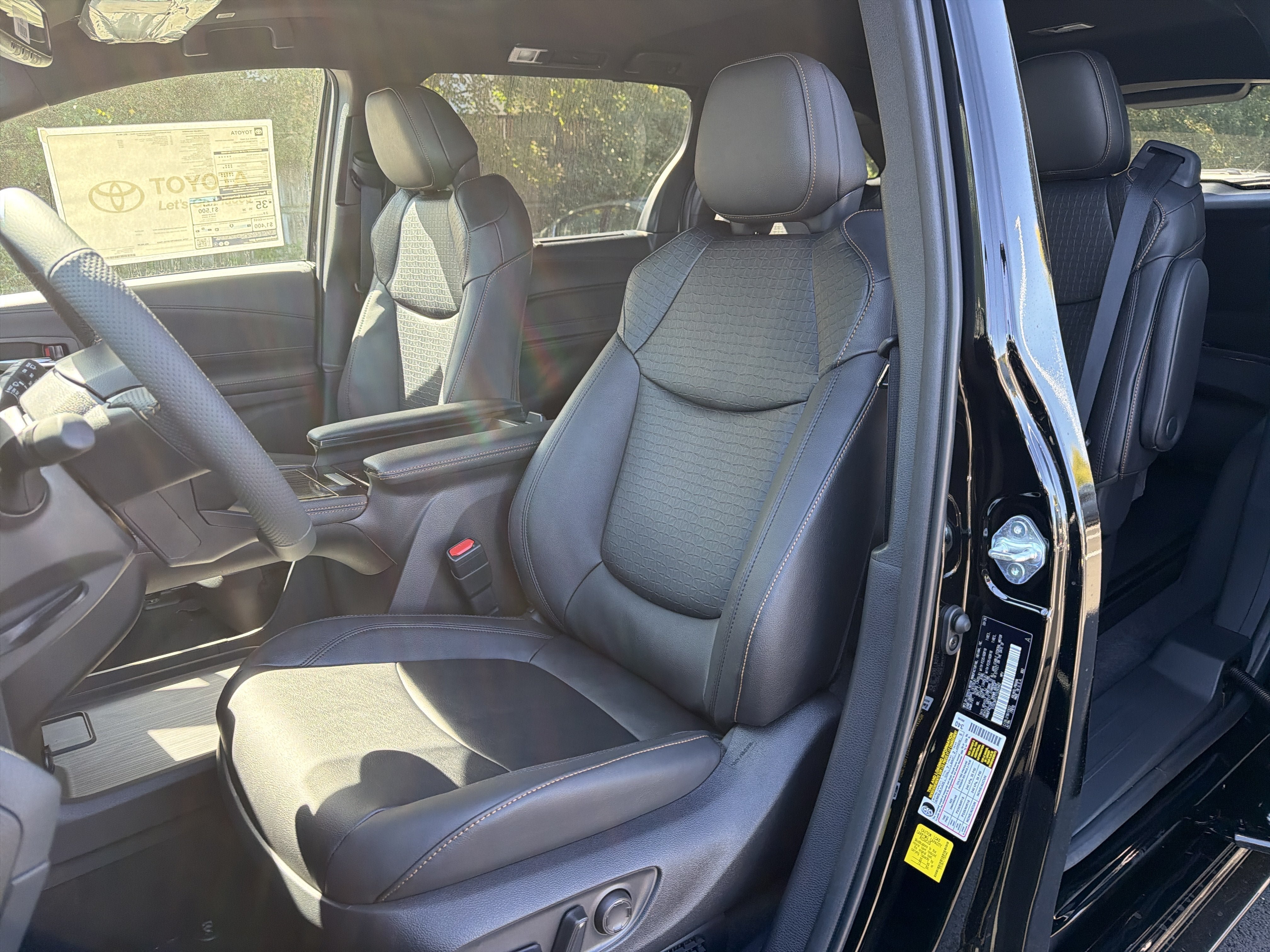 New 2026 Toyota Sienna AWD image 11