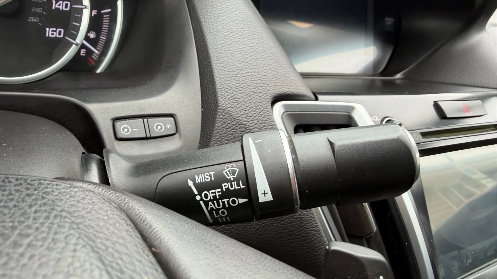 Used 2016 Acura TLX w/ Technology Package FWD image 30