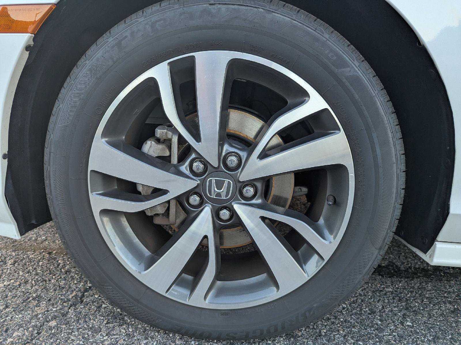 Used 2023 Honda Odyssey Touring image 10
