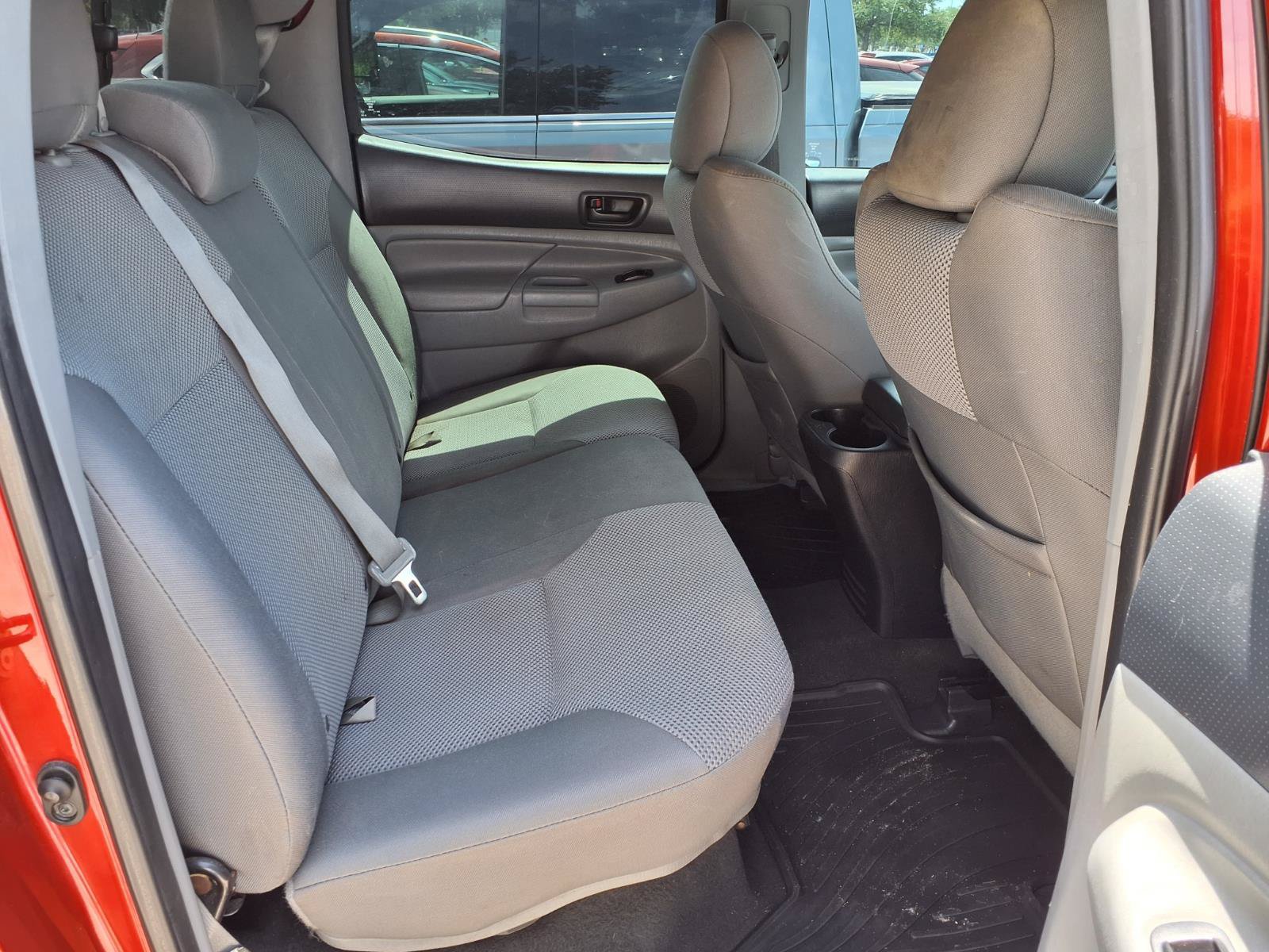 Used 2015 Toyota Tacoma PreRunner w/ TRD Sport Package RWD image 10