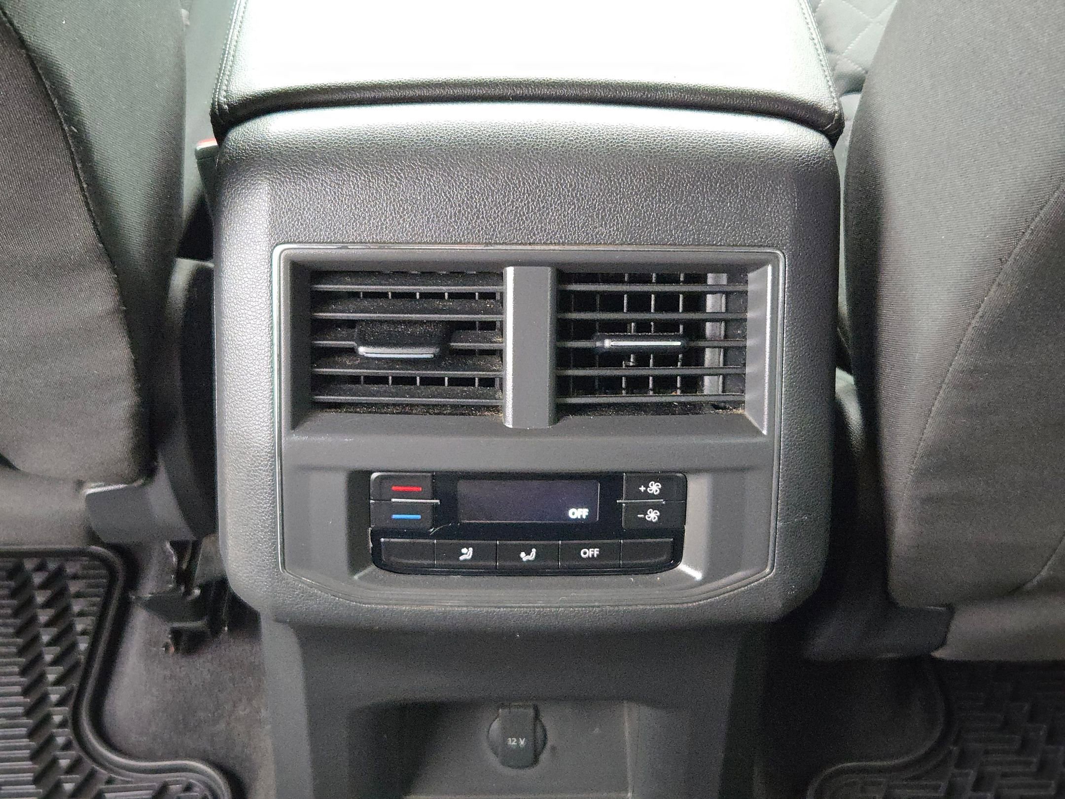 Used 2018 Volkswagen Atlas S image 23