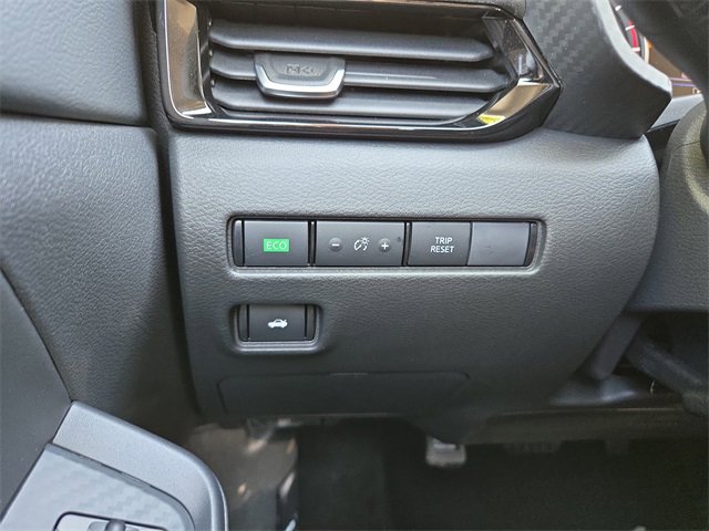 New 2025 Nissan Sentra SV image 18