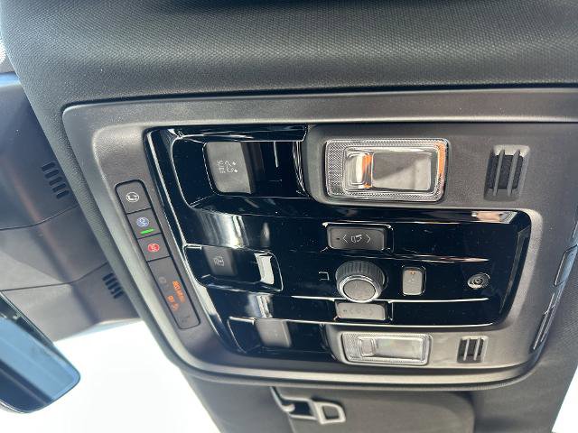 New 2026 Cadillac Escalade ESV Sport image 9