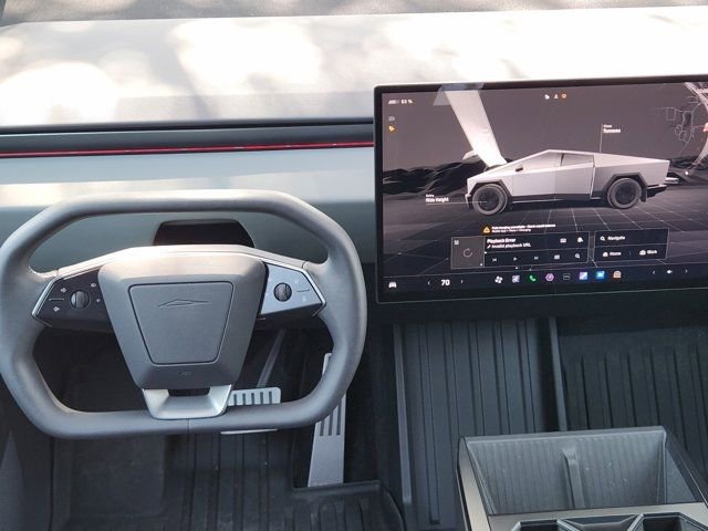 Used 2024 Tesla Cybertruck AWD Crew Cab image 27