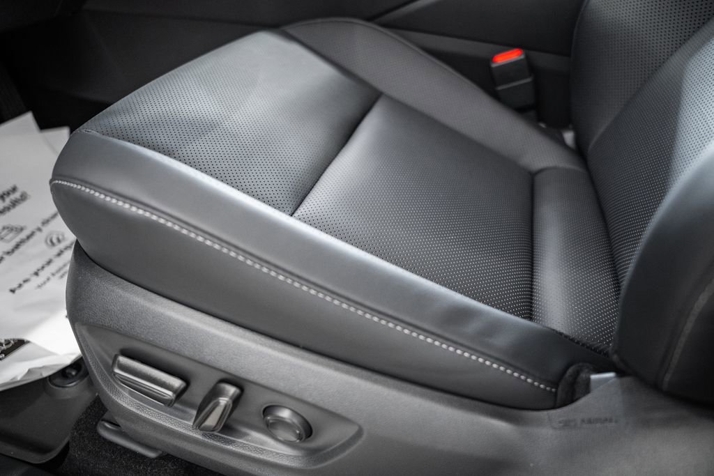 New 2026 Toyota Crown Signia image 38