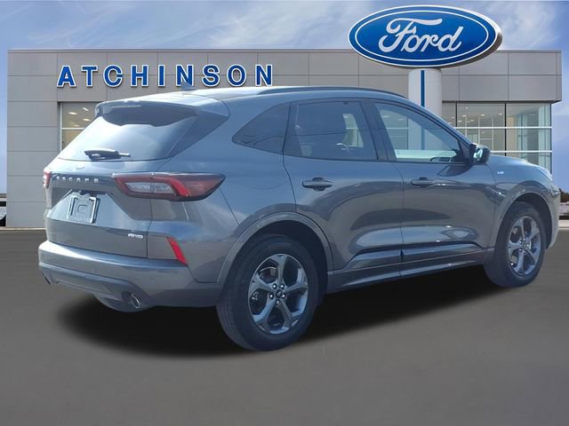 Used 2023 Ford Escape ST-Line w/ Tech Pack #1 AWD/4WD image 6