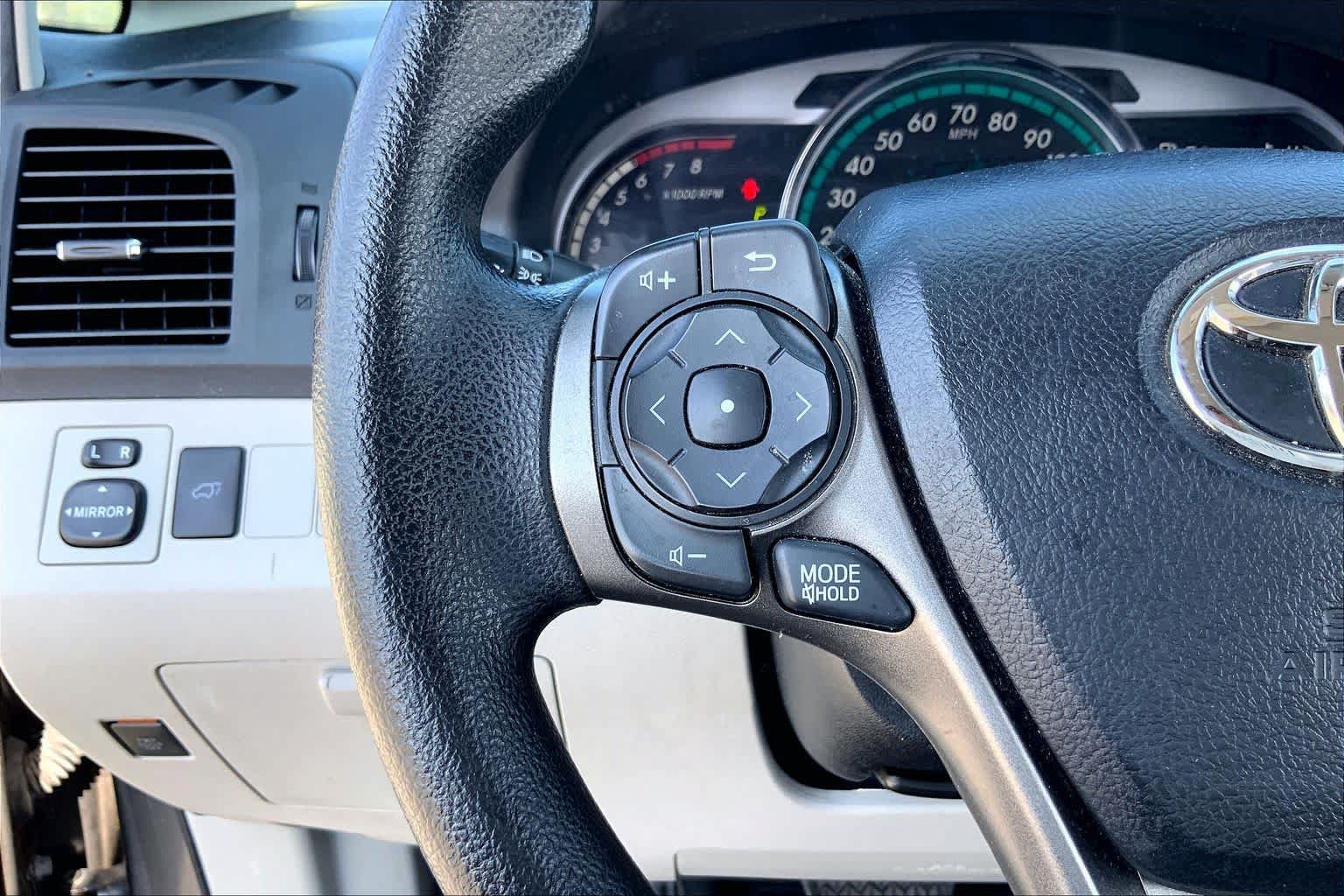 Used 2013 Toyota Venza LE w/ LE Convenience Pkg FWD image 23