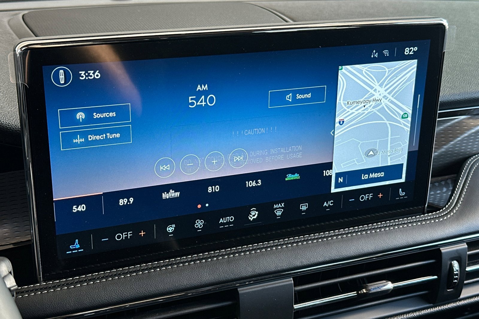 New 2025 Lincoln Corsair Reserve w/ Equipment Group 202A image 17