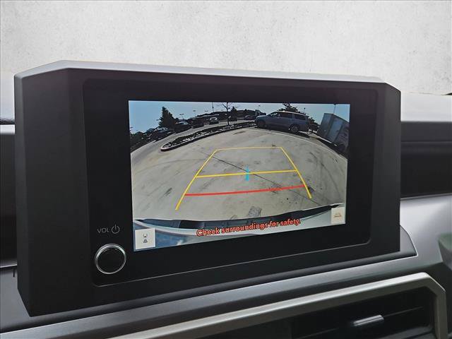 Used 2024 Toyota Tacoma SR5 AWD/4WD image 13