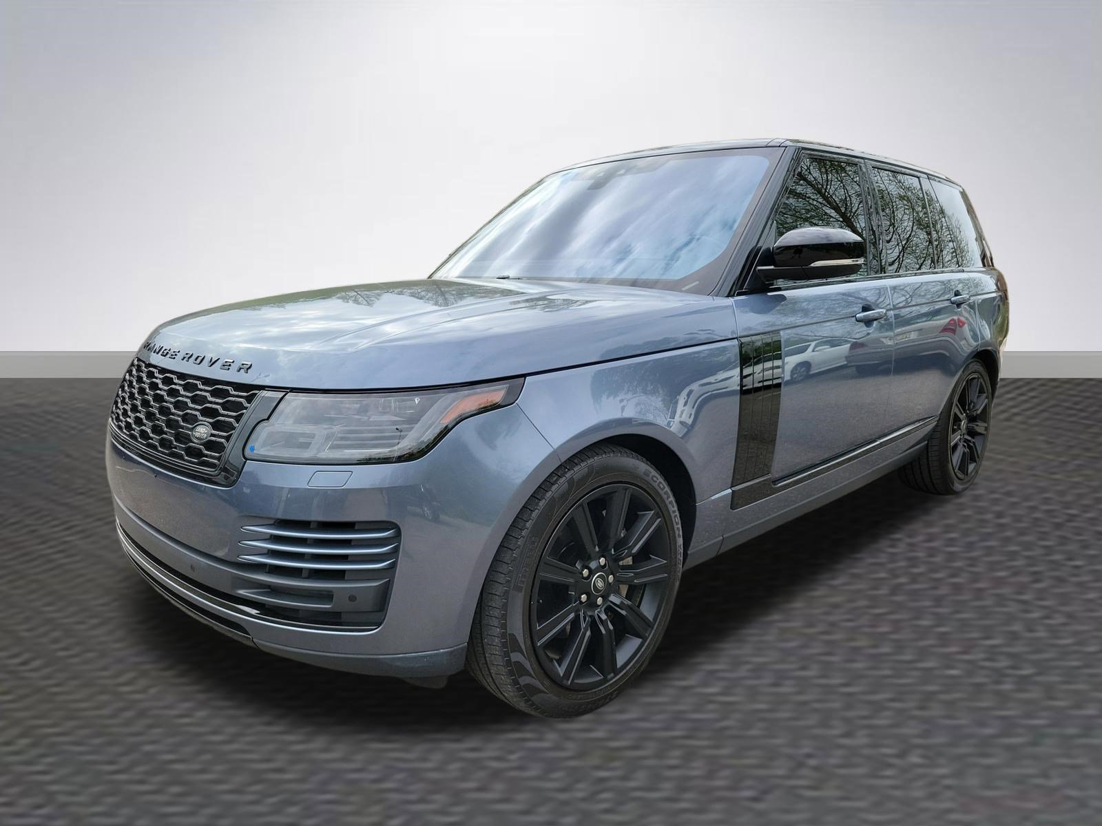 Used 2021 Land Rover Range Rover AWD/4WD image 3