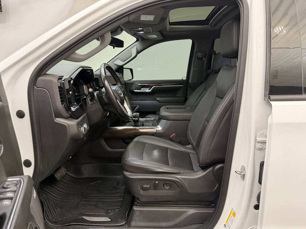 Used 2022 GMC Sierra 1500 Elevation AWD/4WD image 5