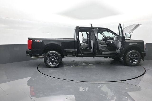 New 2026 Ford F250 XL image 40