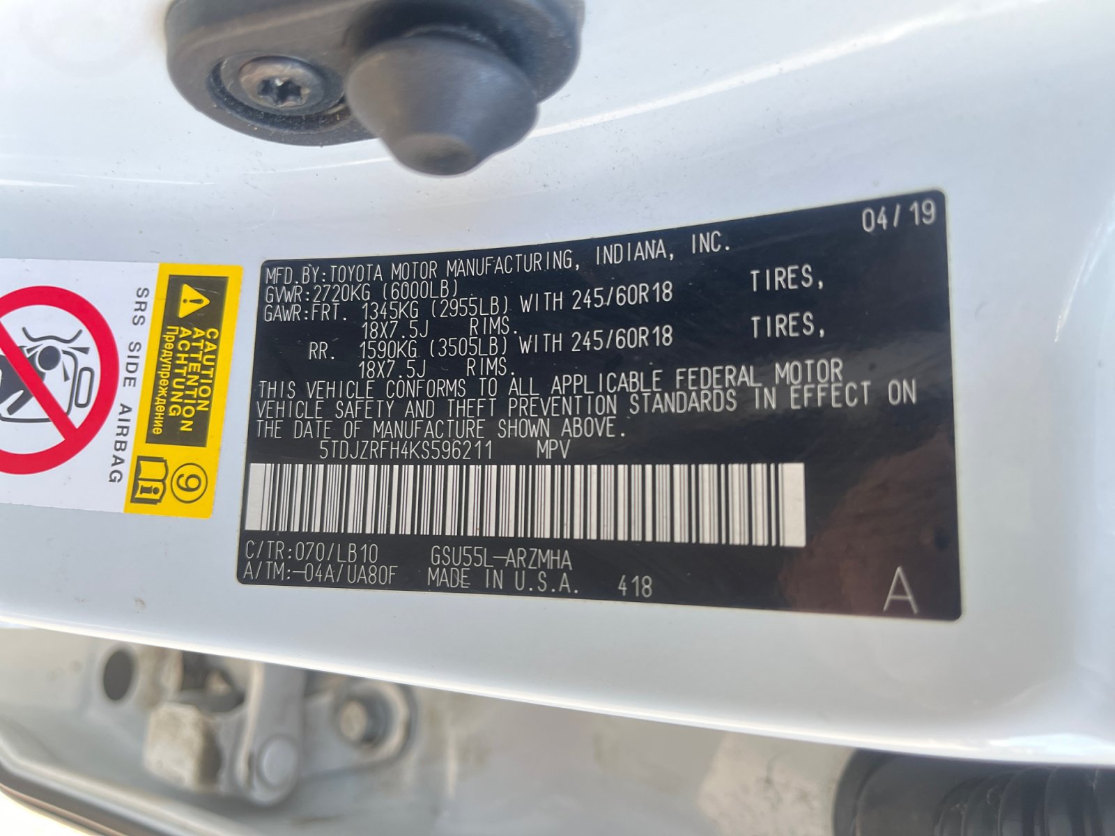 Used 2019 Toyota Highlander XLE AWD/4WD image 25