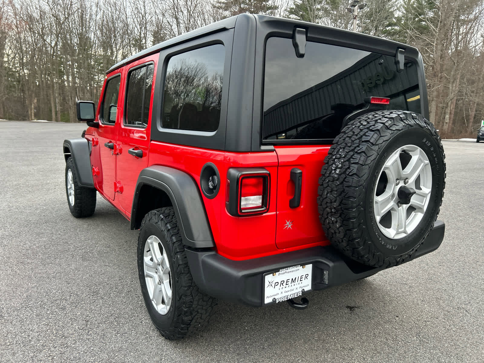 Used 2022 Jeep Wrangler Unlimited Sport AWD/4WD image 8