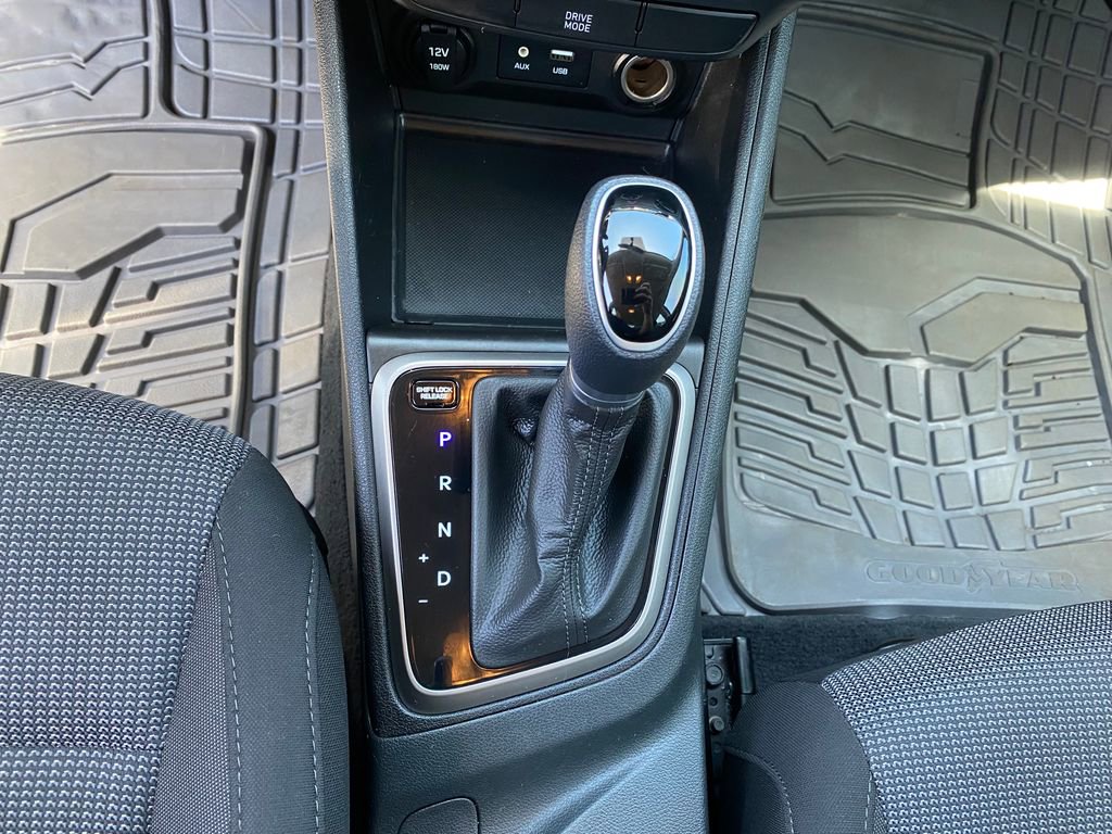 Used 2019 Hyundai Accent SE FWD image 17