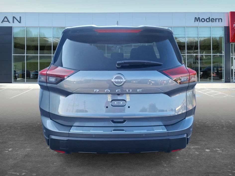 Certified 2026 Nissan Rogue SV FWD image 25