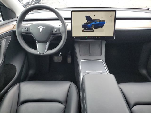 Used 2023 Tesla Model Y Long Range image 17