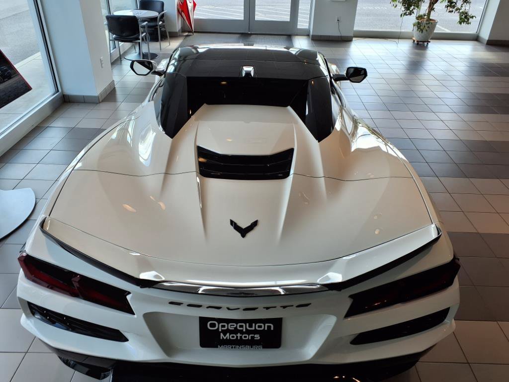 Used 2024 Chevrolet Corvette Z06 RWD image 7