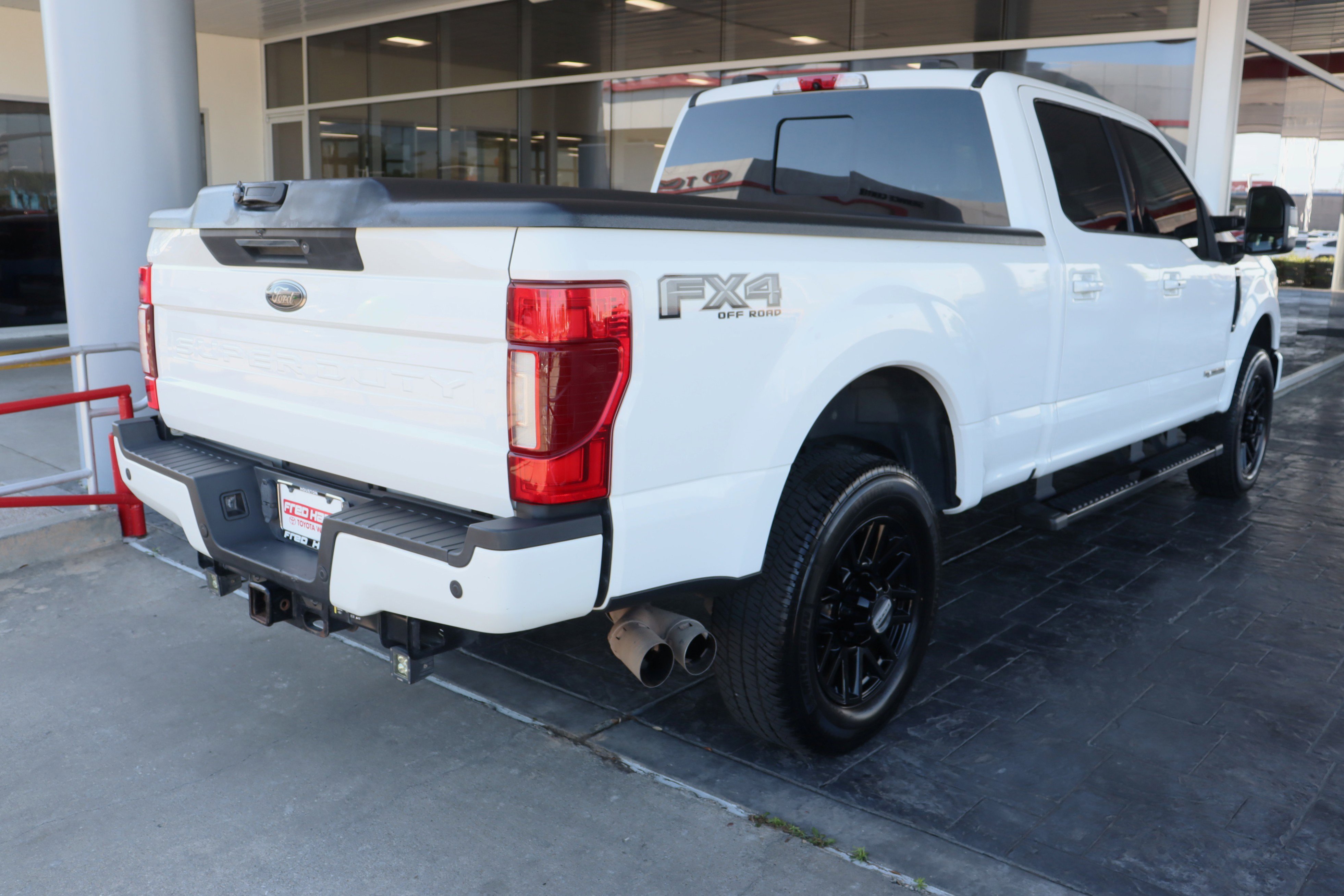 Used 2020 Ford F250 Lariat image 7
