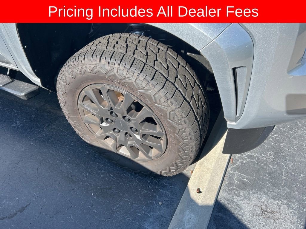 Used 2026 Toyota Tacoma SR5 AWD/4WD image 2