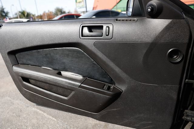 Used 2012 Ford Mustang Coupe image 43